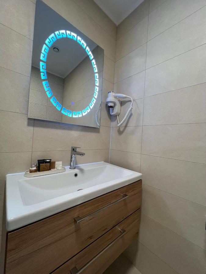 Majestic Boutique Hotel Adult Only Băile Felix 外观 照片