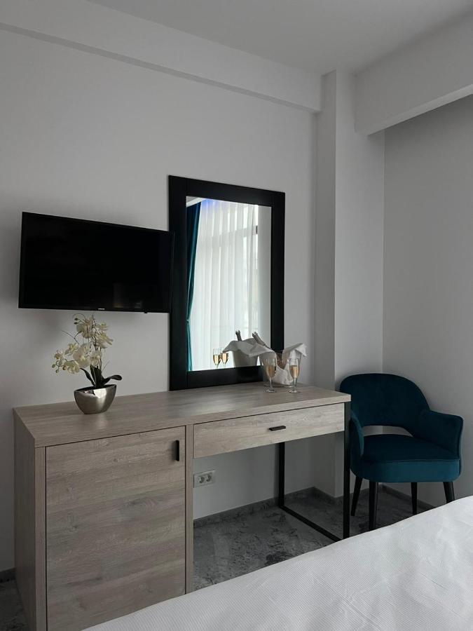 Majestic Boutique Hotel Adult Only Băile Felix 外观 照片