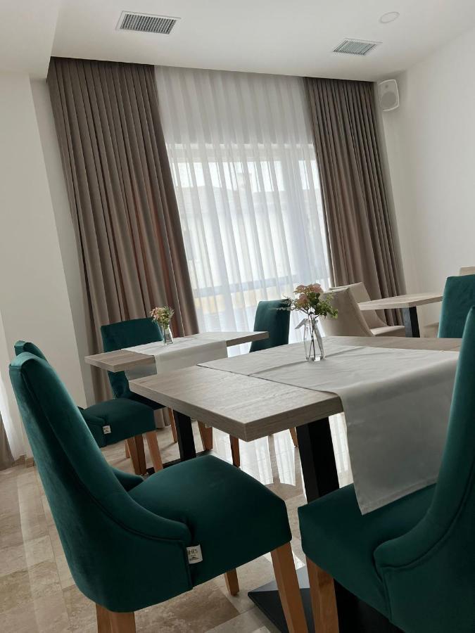 Majestic Boutique Hotel Adult Only Băile Felix 外观 照片