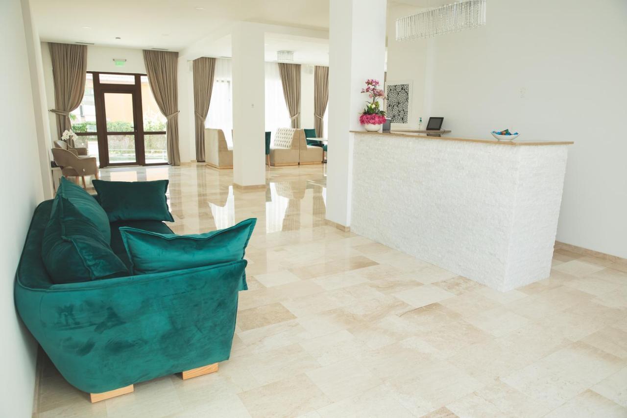 Majestic Boutique Hotel Adult Only Băile Felix 外观 照片