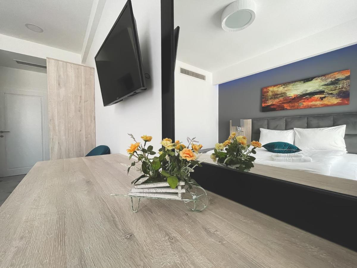 Majestic Boutique Hotel Adult Only Băile Felix 外观 照片