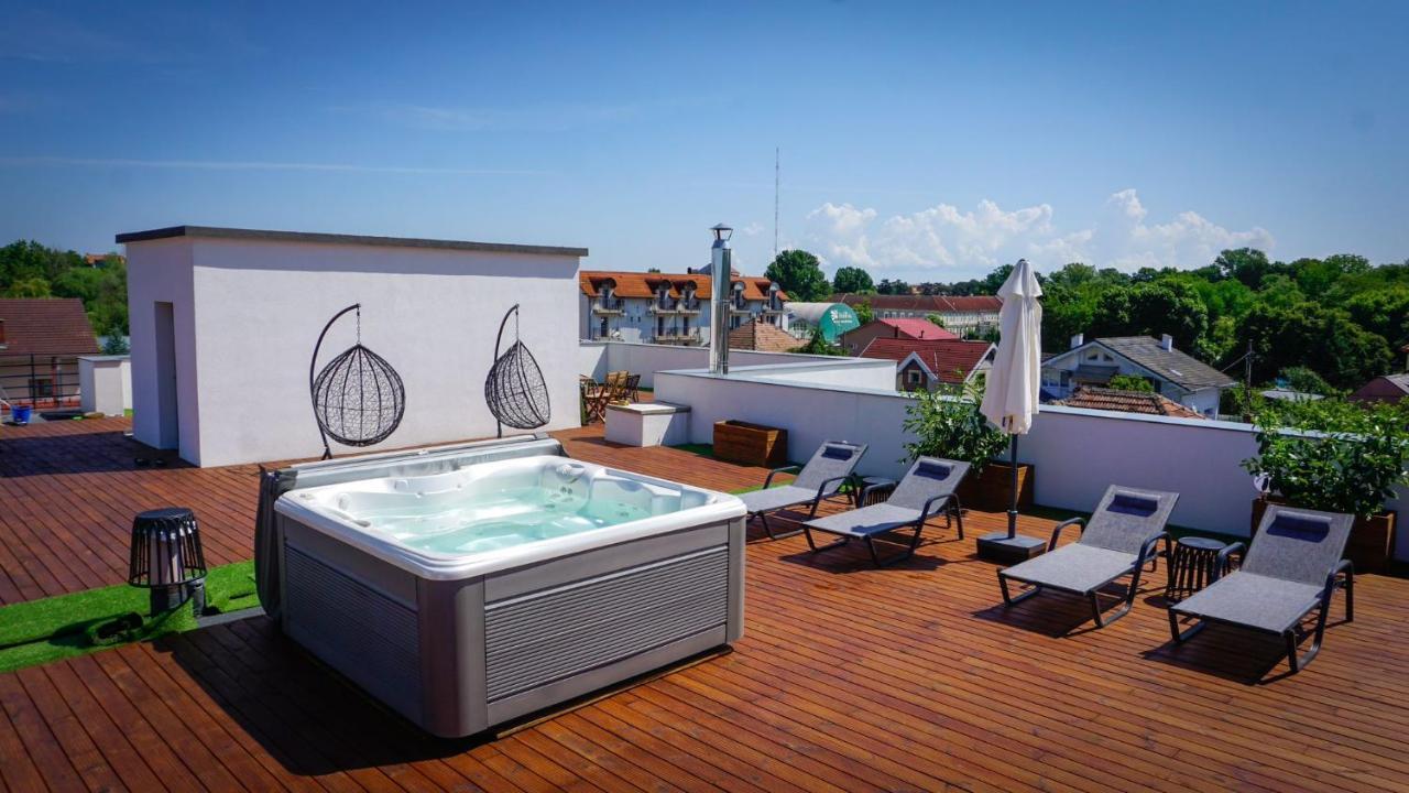 Majestic Boutique Hotel Adult Only Băile Felix 外观 照片